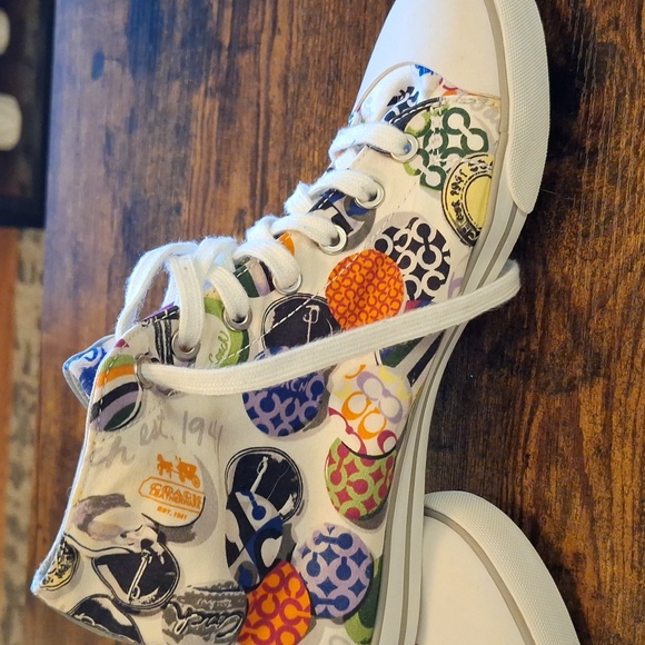 Coach sneakers sz 10 - Picture 3 of 4